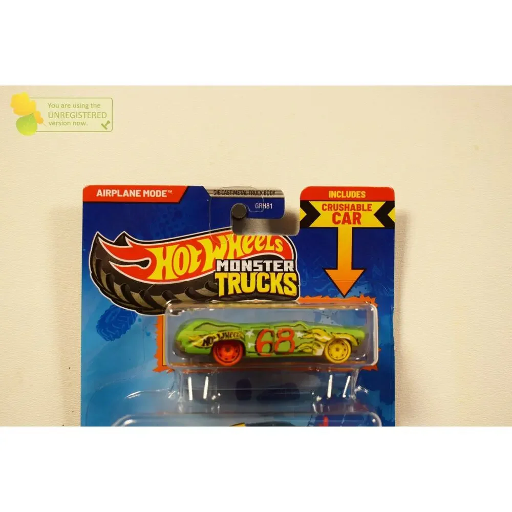 Hot Wheels Monster Truck Airplane Mode and Crushed Wagon Flat Iron 1/64 Scale